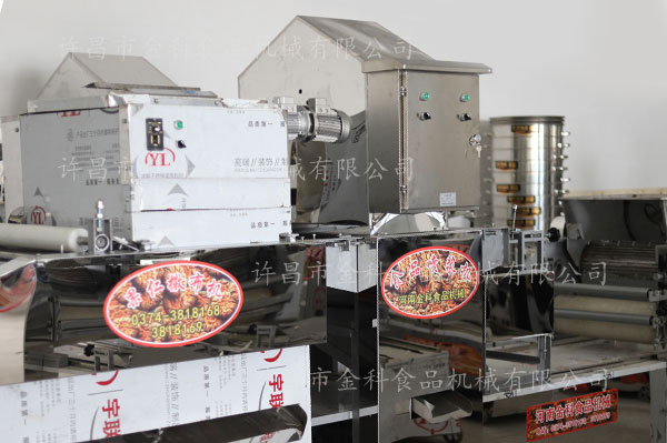 600型成型喷浆撒果仁组合机,许昌市金科食品机械有限公司